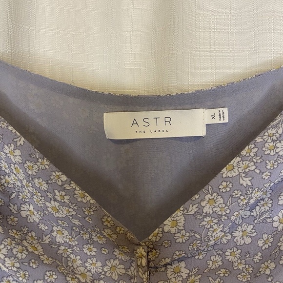 Astr Purple Floral Cold Shoulder Peplum Top - Picture 3 of 8